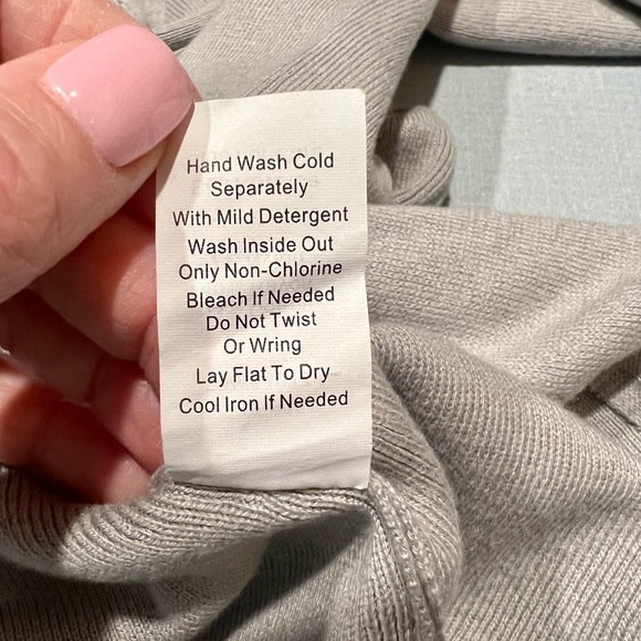 CAbi Cardigan - Picture 12 of 13